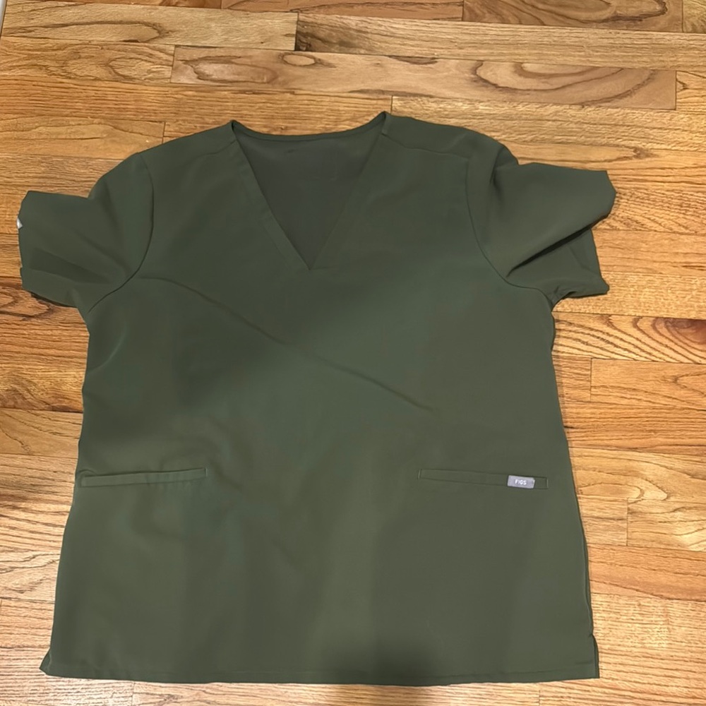 Figs Olive Green Short Sleeve scrub‎ top XXL. Po2043
